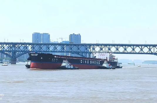 第32頁_公司動(dòng)態(tài)_新聞中心_蕪湖造船廠有限公司